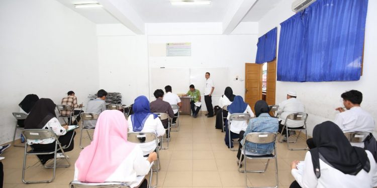 1.853 Peserta Ikuti Ujian Gelombang II Masuk UMSU