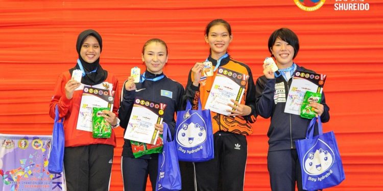 Mahasiswa UMSU Raih Juara II Karate 18TH AKF CADET, Junior dan Under 21 Championships Malaysia