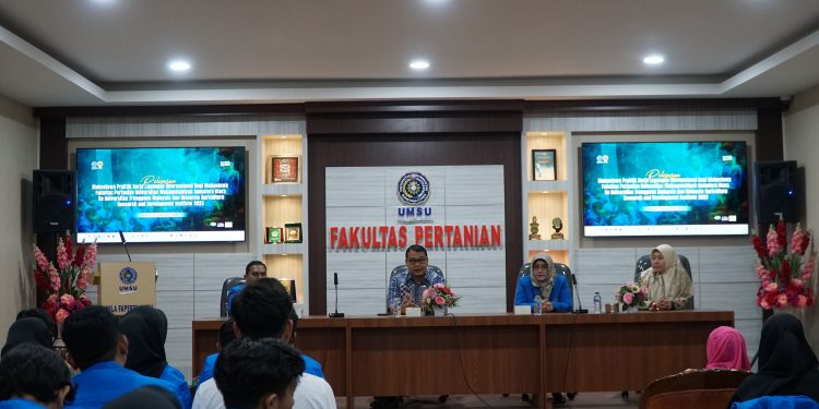UMSU Lepas 44 Mahasiswa FAPERTA PKL International ke Malaysia 2023