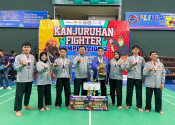 Raih Juara Umum dan 12 medali, Tapak Suci UMSU Sukses di KFC 2 Malang