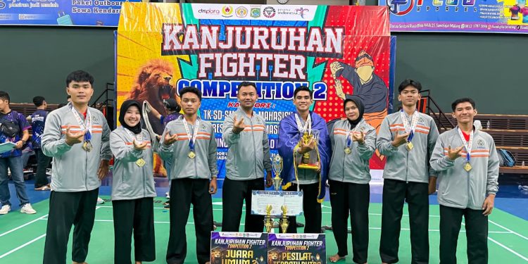Raih Juara Umum dan 12 medali, Tapak Suci UMSU Sukses di KFC 2 Malang