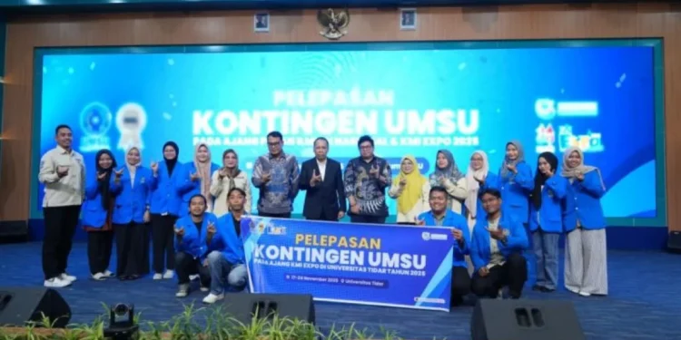 Rektor UMSU Lepas Kontingen PIMNAS dan KMI Expo 2025, Beri Apresiasi kepada Mahasiswa Berprestasi